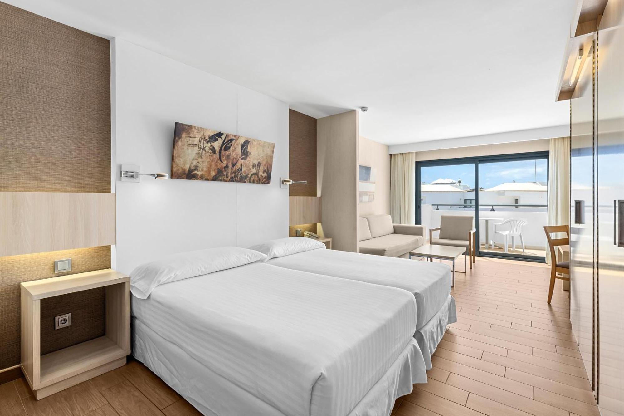 Thb Lanzarote Beach Costa Teguise Ngoại thất bức ảnh
